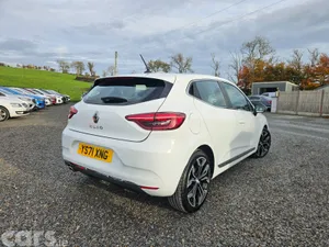 Renault Clio Hatchback, Petrol, 2022, White