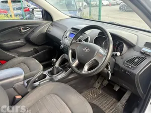 Hyundai ix35 SUV, Diesel, 2015, Silver