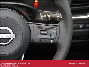 Nissan Qashqai SUV, Petrol Hybrid, 2026, Red