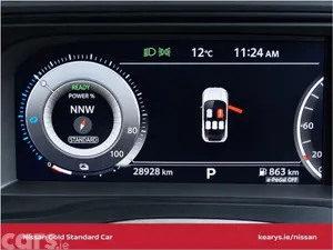 Nissan Qashqai SUV, Petrol Hybrid, 2026, Red