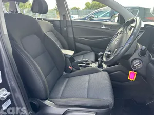 Hyundai Tucson SUV, Diesel, 2016, Grey