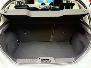 Ford Fiesta Hatchback, Petrol, 2014, White