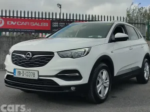 Opel Grandland X SUV, Diesel, 2019, White
