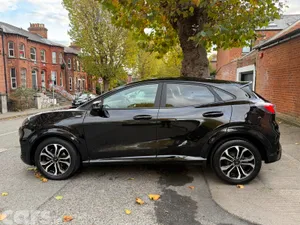 Ford Puma MPV, Petrol Hybrid, 2022, Black