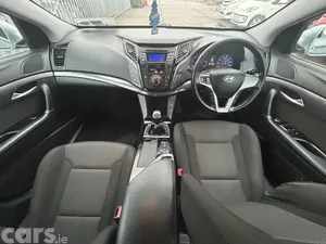 Hyundai i40 Estate, Diesel, 2012, Silver