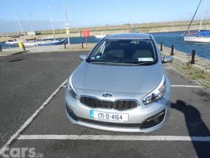 Kia Ceed Hatchback, Petrol, 2017, Grey