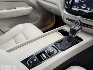 Volvo XC60 SUV, Diesel, 2020, Blue