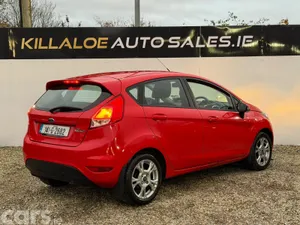 Ford Fiesta Hatchback, Petrol, 2014, Red
