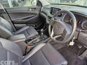 Hyundai Tucson MPV, Diesel, 2020, Brown