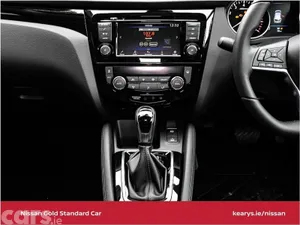Nissan Qashqai SUV, Petrol, 2021, Silver