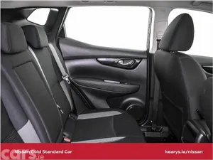 Nissan Qashqai SUV, Petrol, 2021, Silver