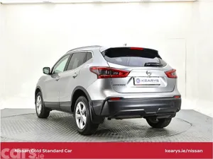 Nissan Qashqai SUV, Petrol, 2021, Silver
