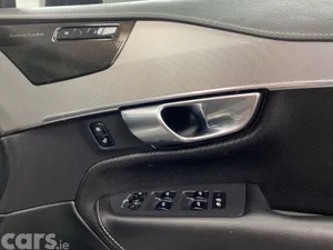 Volvo XC90 SUV, Petrol Plug-in Hybrid, 2022, Gold