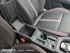 Skoda Octavia Saloon, Petrol, 2027, Grey