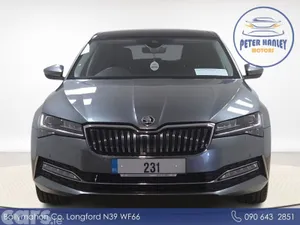 Skoda Superb Hatchback, Petrol Plug-in Hybrid, 2023, Grey