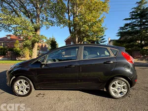 Ford Fiesta Hatchback, Petrol, 2015, Black