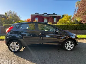 Ford Fiesta Hatchback, Petrol, 2015, Black