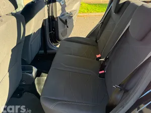 Ford Fiesta Hatchback, Petrol, 2015, Black
