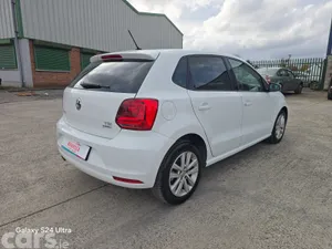Volkswagen Polo Hatchback, Petrol, 2017, White