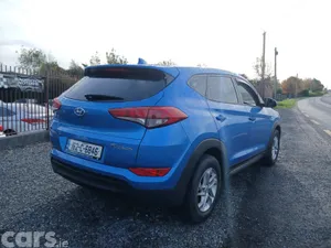 Hyundai Tucson SUV, Diesel, 2016, Blue