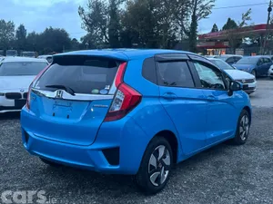 Honda Fit Hatchback, Petrol Hybrid, 2017, Blue