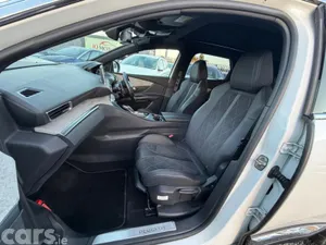 Peugeot 3008 SUV, Diesel, 2017, White