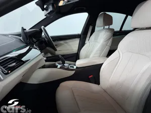 BMW 5-Series Saloon, Petrol Plug-in Hybrid, 2020, Blue