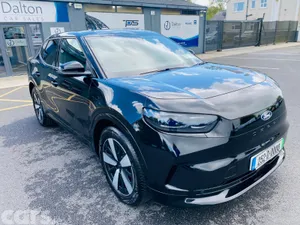 Ford Capri SUV, Electric, 2025, Black