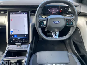 Ford Capri SUV, Electric, 2025, Black