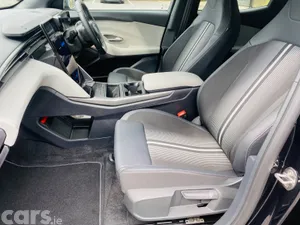 Ford Capri SUV, Electric, 2026, White
