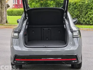 Volkswagen ID.7 Saloon, Electric, 2024, Grey