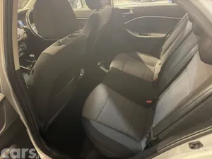 Hyundai i20 Hatchback, Petrol, 2019, Silver