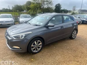 Hyundai i20 Hatchback, Petrol, 2017, Grey