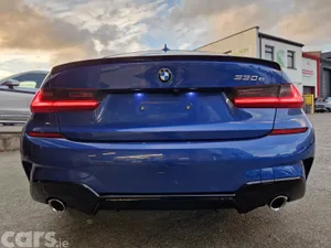 BMW 3-Series Saloon, Petrol Hybrid, 2022, Blue