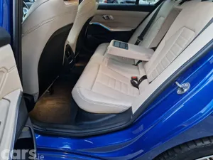 BMW 3-Series Saloon, Petrol Hybrid, 2022, Blue