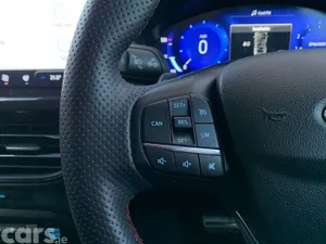 Ford Focus Hatchback, Petrol Hybrid, 2023, Blue