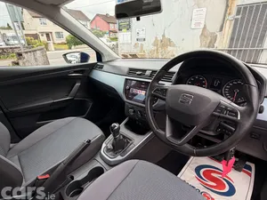 SEAT Arona SUV, Petrol, 2020, Blue