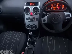 Opel Corsa Hatchback, Diesel, 2010, Black