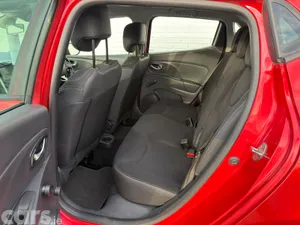 Renault Clio Hatchback, Diesel, 2016, Red