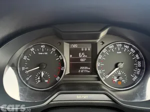 Skoda Octavia Saloon, Petrol, 2016, Beige