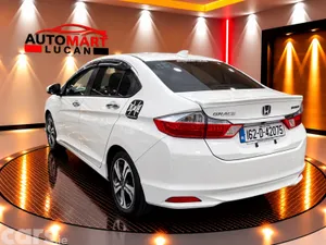 Honda Grace Saloon, Petrol Hybrid, 2016, White
