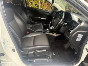 Honda Grace Saloon, Petrol Hybrid, 2016, White