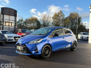 Toyota Yaris Hatchback, Petrol Hybrid, 2020, Blue