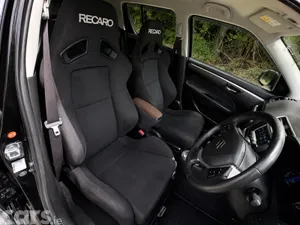 Suzuki Swift Hatchback, Petrol, 2015, Black