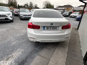 BMW 3-Series Saloon, Petrol Plug-in Hybrid, 2018, White