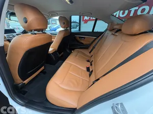 BMW 3-Series Saloon, Petrol Plug-in Hybrid, 2018, White