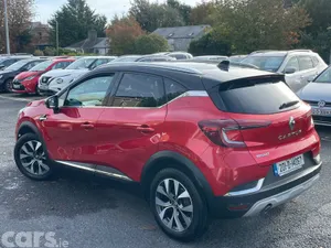 Renault Captur Hatchback, Petrol, 2020, Red