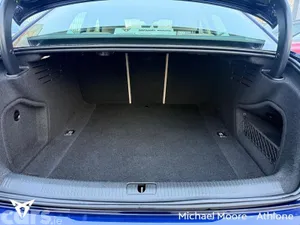 Audi A4 Saloon, Diesel, 2022, Blue