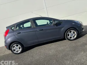 Ford Fiesta Hatchback, Petrol, 2015, Blue