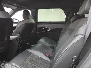 Peugeot 5008 SUV, Electric, 2025, White